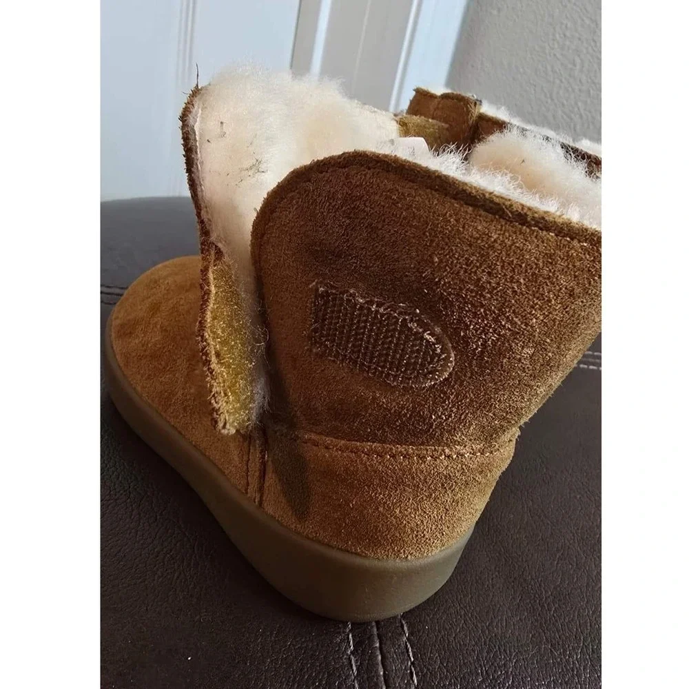 UGG Keelan Toddler Chestnut Suede Sheepskin Boots 1096089I Size 4/5